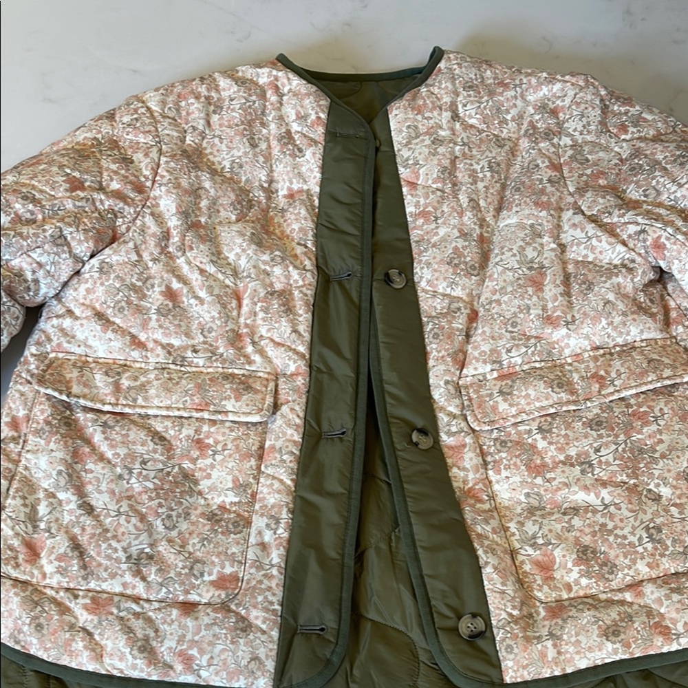 Floral Quilted Women's reversible Barn Jacket